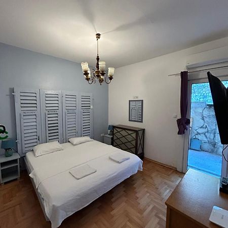 Apartment Neni Kotor Buitenkant foto