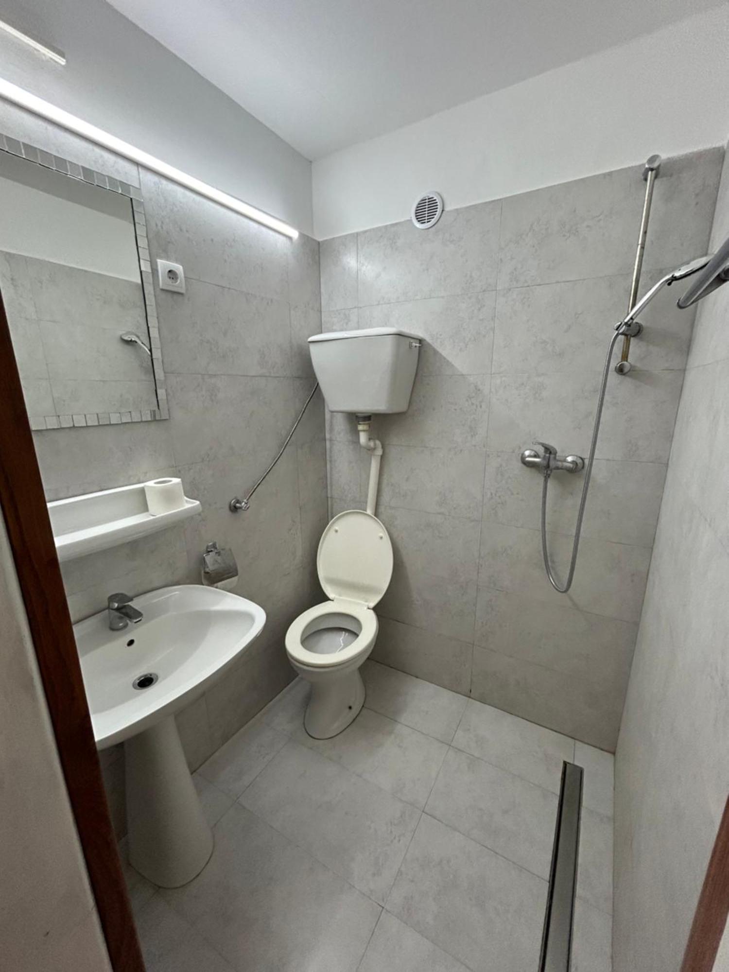 Apartment Neni Kotor Buitenkant foto