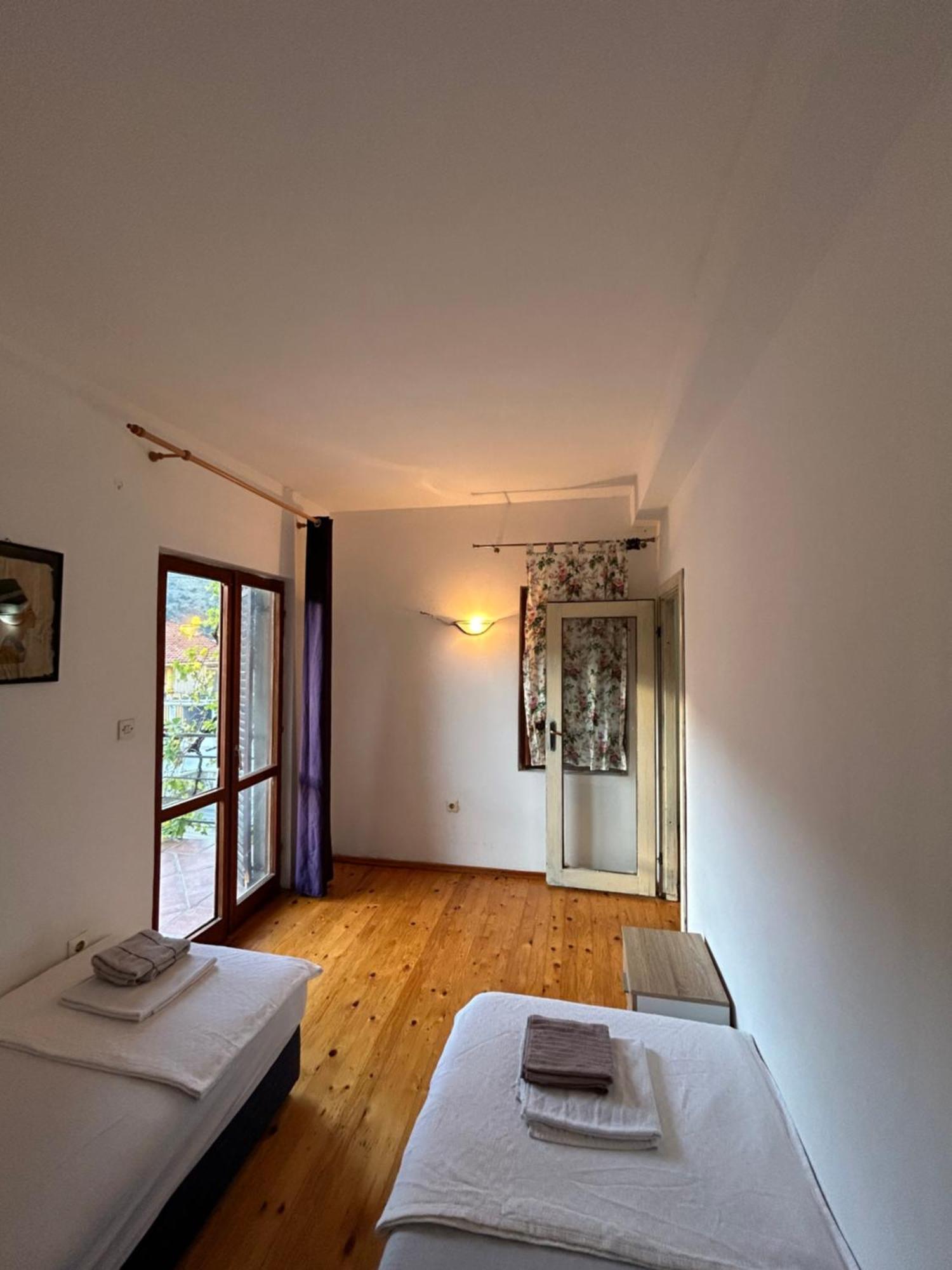 Apartment Neni Kotor Buitenkant foto