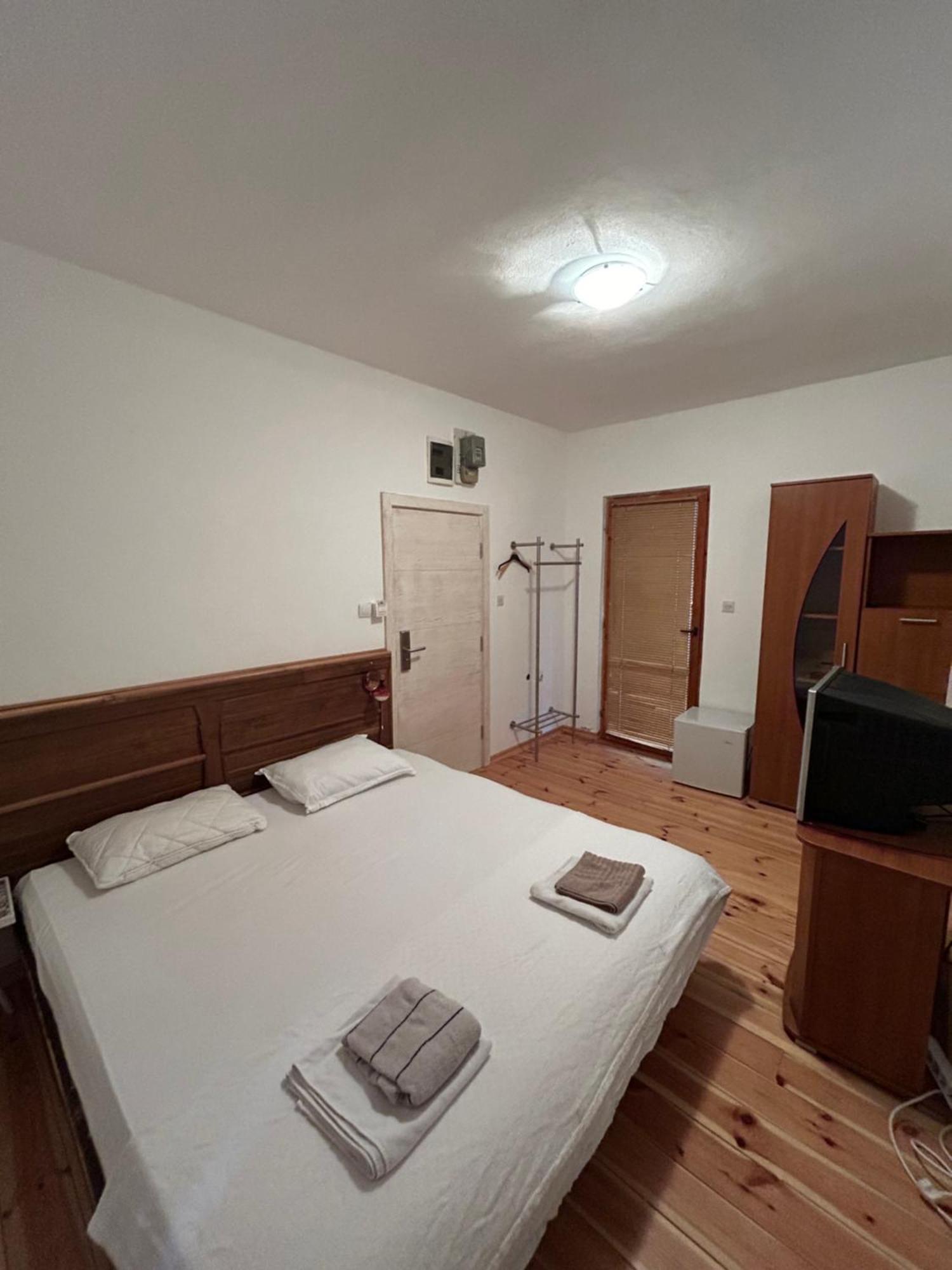 Apartment Neni Kotor Buitenkant foto
