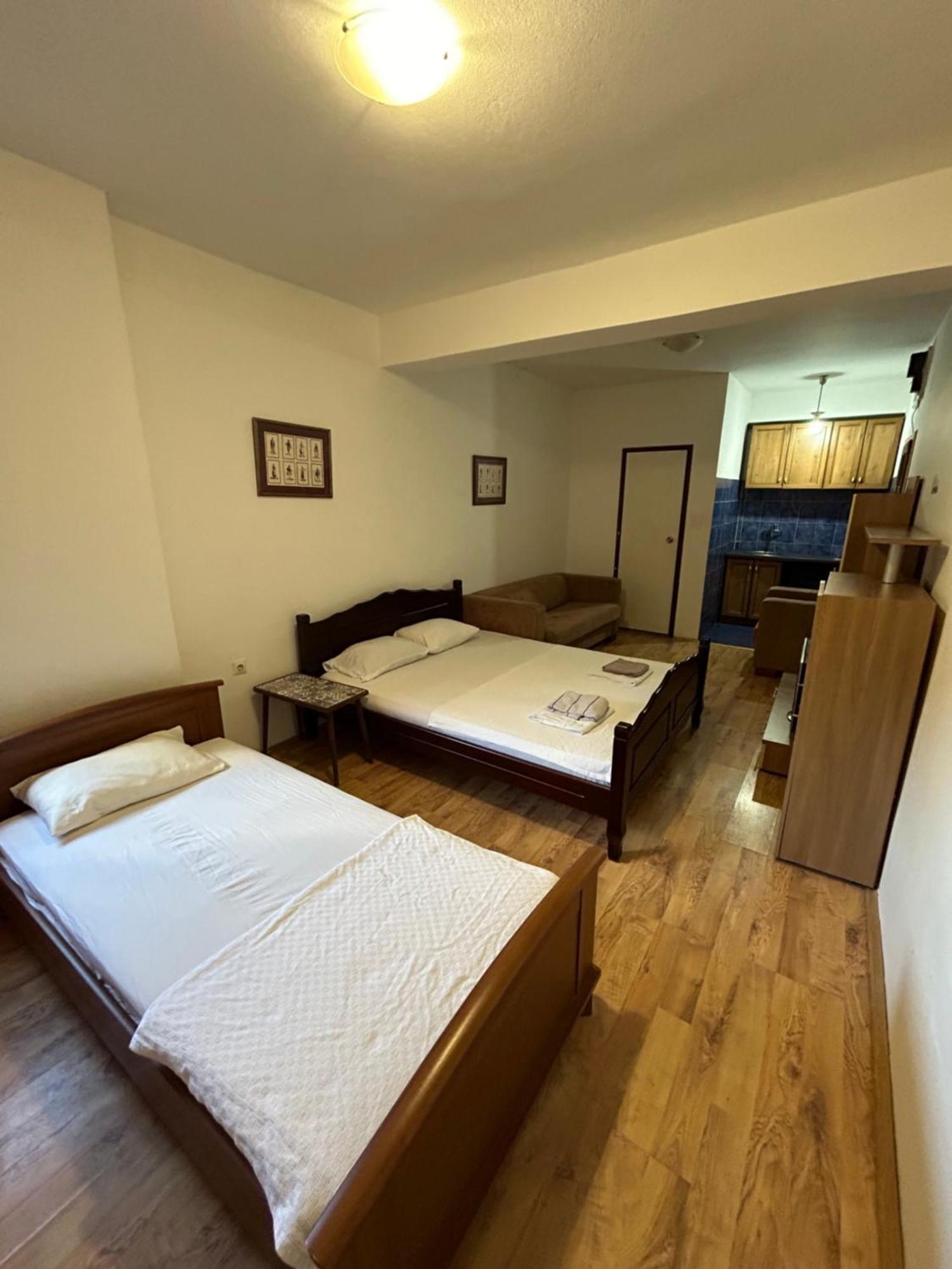 Apartment Neni Kotor Buitenkant foto